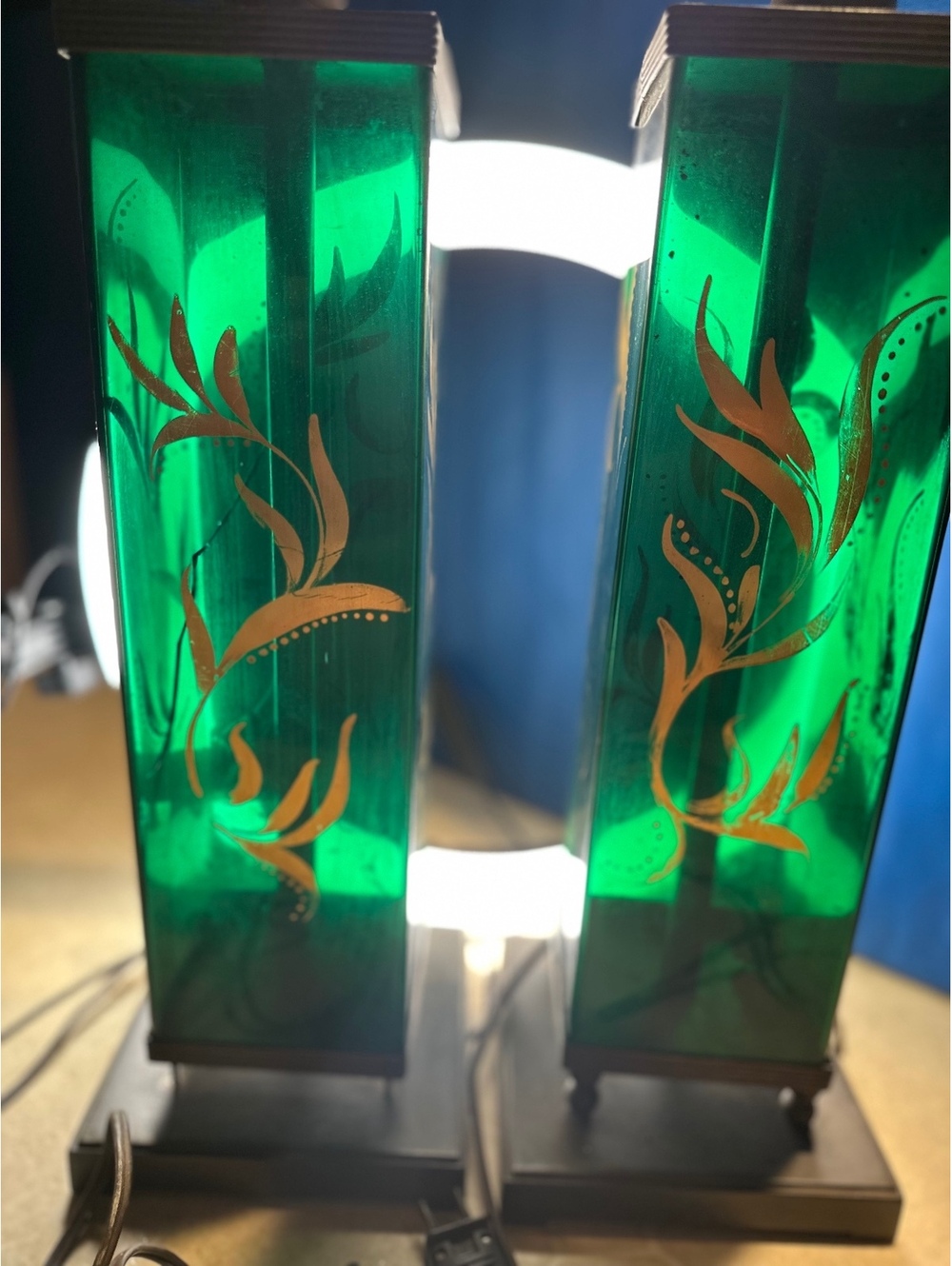 Vintage Artistic Lamp Co Emerald Green Glass Base Nightlight Lamps - Pair